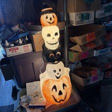 Vintage Empire Halloween Totem Pumpkins Ghost Cat Skull 32 inch Lighted Blowmold