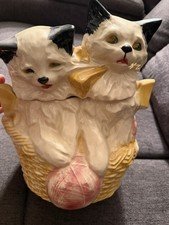 Vintage McCoy Pottery Cookie Jar Kittens In Yarn Basket