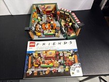 LEGO Ideas FRIENDS Central Perk 21319 Set