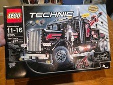 lego-technic-race-truck