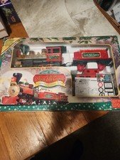 North Pole Express Christmas 22 Piece Train Set 2007 EZTEC NIB read Desc.
