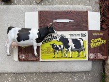 vintage-black-and-white-breyer-horse