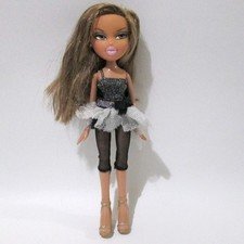 Vintage Original Bratz Yasmin Doll Wearing Birthday Bash Black Silver Outfit