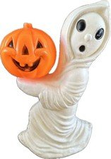 Vtg GENERAL FOAM GHOST HOLDING PUMPKIN HALLOWEEN tabletop BLOW MOLD