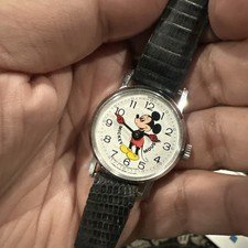 Working Vintage Bradley Mickey Mouse Unisex Watch 1970s Manual Wind 29mm Fit 6in